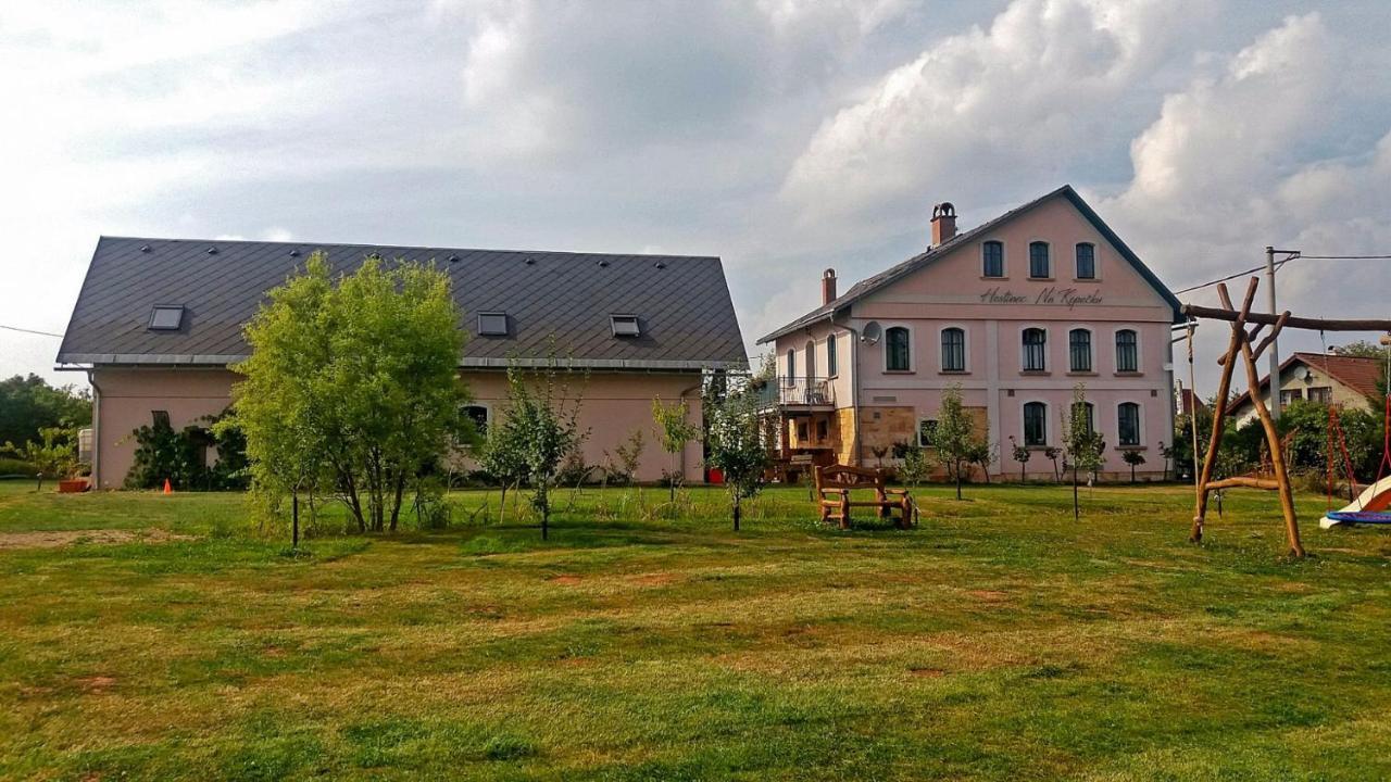 Na Kopecku Ad 1795 - Penzion S Restauraci A Wellness V Podkrkonosi Dvůr Králové nad Labem エクステリア 写真