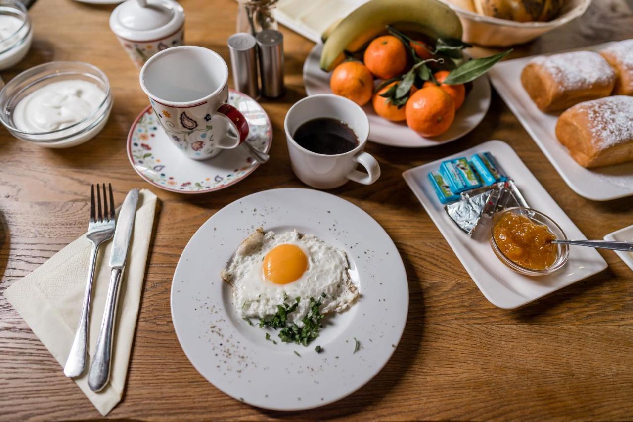 Na Kopecku Ad 1795 - Penzion S Restauraci A Wellness V Podkrkonosi Dvůr Králové nad Labem エクステリア 写真